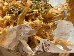 -秘密旅行Bonjour(黑金冠 江南西店)