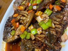 -鸿运美食府