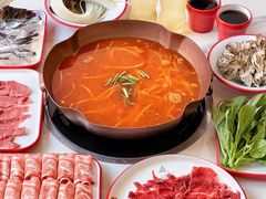 -毛辣果·贵州红酸汤牛肉火锅(西单店)