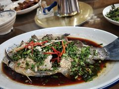 -芦茨金富饭庄·25年老字号·专做稻草鸡