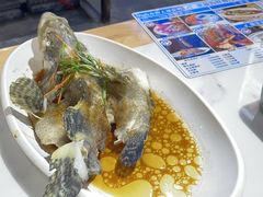 -四川小胡子海鲜(丁村万人海鲜广场店)