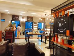 -肆兮眼镜·蔡司·徕卡战略合作店(大坪店)