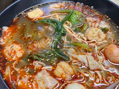 -小志炸鸡炸串麻辣烫(泉园店)