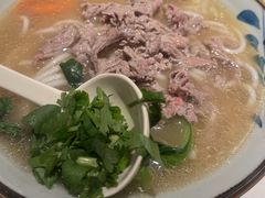 -鑫花溪牛肉米粉(凤凰街创始总店)