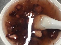 -芳婆糕团店(王府大街店)
