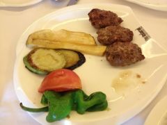 牛羊肉混合肉丸-Efes Turkish & Mediterranean Cuisine 艾菲斯餐厅(陆家嘴店)