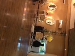 JS发型会所-构想时尚发型会所