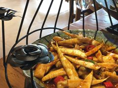 -东来菜馆•手抓海鲜家常菜•海鲜锅贴(鸽子窝店)