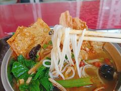 -谭老太正宗柳州螺狮粉(家和花园店)