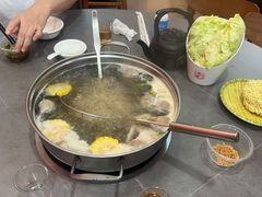 -官塘陈记鱼生·潮汕砂锅粥·牛肉火锅(潮枫路总店)