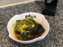 -黑白电视长沙小吃(美林M·LIVE天地东座店)