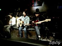 -江湖国风民谣酒馆(五一街店)