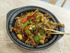 -江城燕子大排档(江汉路步行街店)