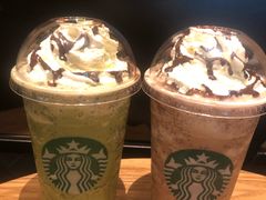 -星巴克(杭州湖滨银泰E区店)