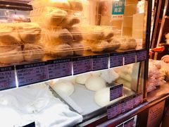 -白玉兰食品(汇联商厦店)