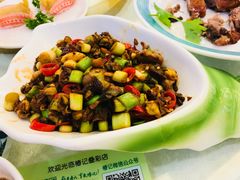 鲜辣海螺肉-椿记烧鹅(叠彩店)