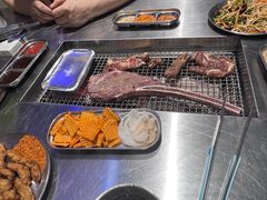 -马路牙子烧烤音乐酒馆(望京店)