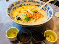 极品鱼头皇-山外山菜馆(玉泉路店)