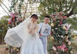 点击看大图 -太郎花子婚纱摄影艺术中心