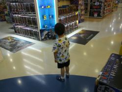 -玩具反斗城(正大广场店)