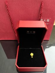 -周大福CHOW TAI FOOK(长寿路189弄购物中心店)