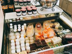 -面包新语(吾悦国际广场店)