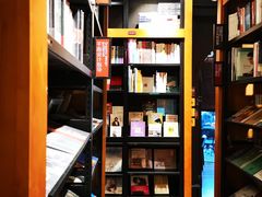 -西西弗书店&矢量咖啡(来福士广场店)