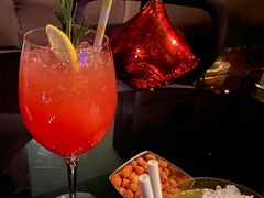 -大连君悦酒店 · VIVA(星海广场店)
