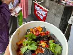 -黑色经典臭豆腐·湖南特产(步行街店)