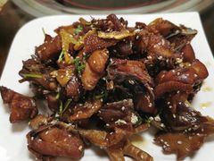 -雪野鱼头大王邢府公老店(雪野湖店)