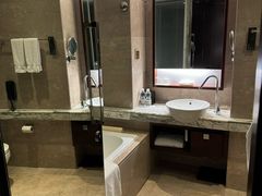 -上海龙之梦万丽酒店