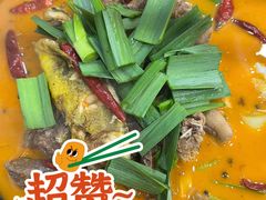 -江城燕子大排档(江汉路步行街店)