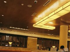 -东西风牛排馆周末烧烤自助(首都机场希尔顿店)