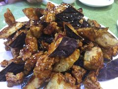 焦糖茄子牛肉粒-桃子餐厅·天津菜(红星路直营店)