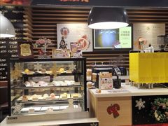 面包甜点陈列柜-麦当劳(西单明珠店)