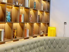 -鹏城丽景酒店(华强北红岭地铁站店)
