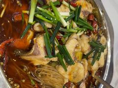 -乡土特色.冷锅鱼.牦牛肉汤锅