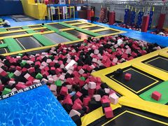 -Bounce Factory反弹工厂蹦床公园(群力店)