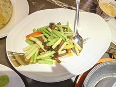 -海派悦庭·海胆烧麦·新融合菜(凯德广场店)