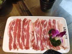 -老房老舍重庆火锅(假日城市店)