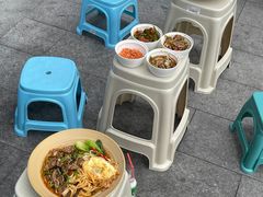 -方铲铲·成都板凳面(滨江银泰店)