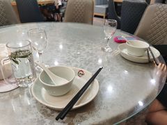 -新天明砂锅鱼头煲