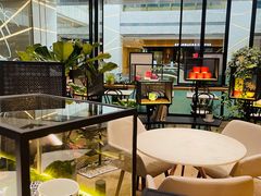 -théATRE茶聚场·餐厅(环球金融中心店)