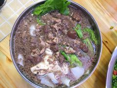 -白露塘杀猪粉(药王街店)
