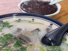 -鸭小妹鸭血粉丝(老门东店)