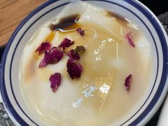 -云阿蛮云南生烫牛肉米线(奉贤路店)