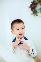 点击看大图 -亲吻宝贝儿童摄影