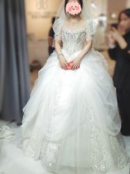 -Color卡诺婚纱礼服馆(南京严选店)