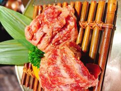 秘制卷牛肋排-西塔老太太泥炉烤肉(杭州首店)