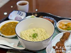 -百年老字号·观振兴蟹黄面·三虾面·苏式面(观前街富仁坊巷店)